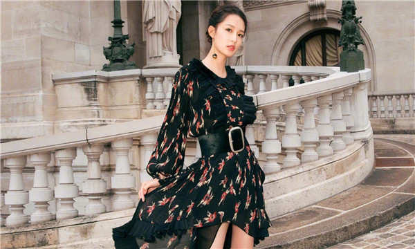 来凤标题：包生男孩机构：助你成功代怀生子，实现家庭梦想